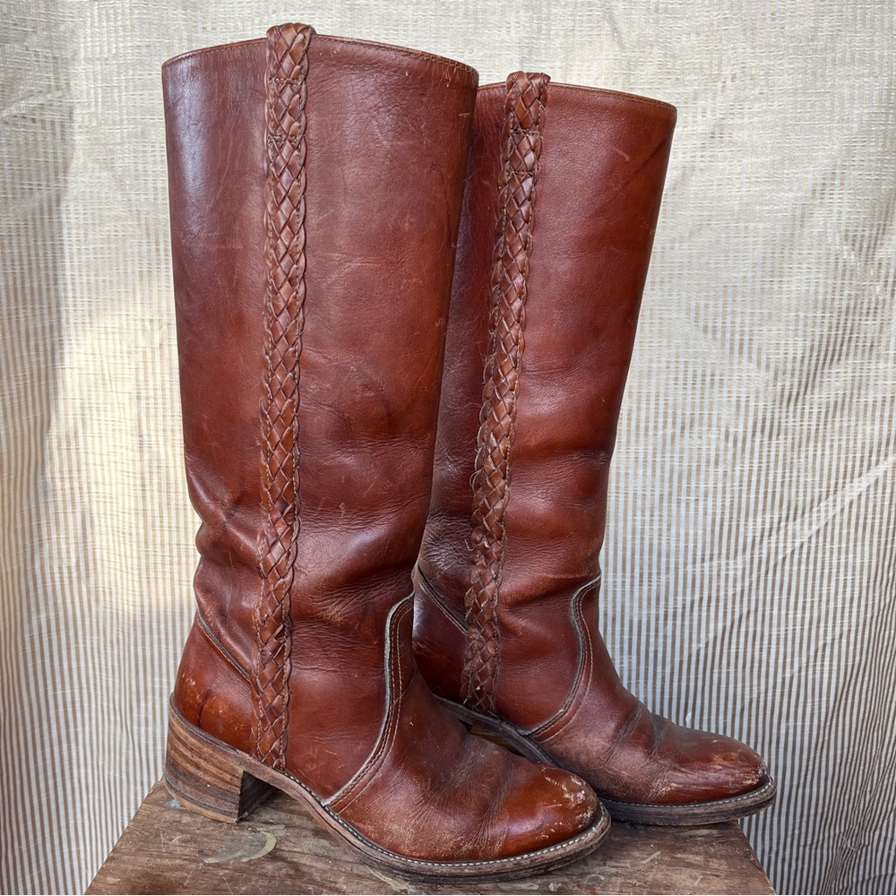 Dingo Vintage Women’s Brown Leather Knee-High Boots - Picture 5 of 9